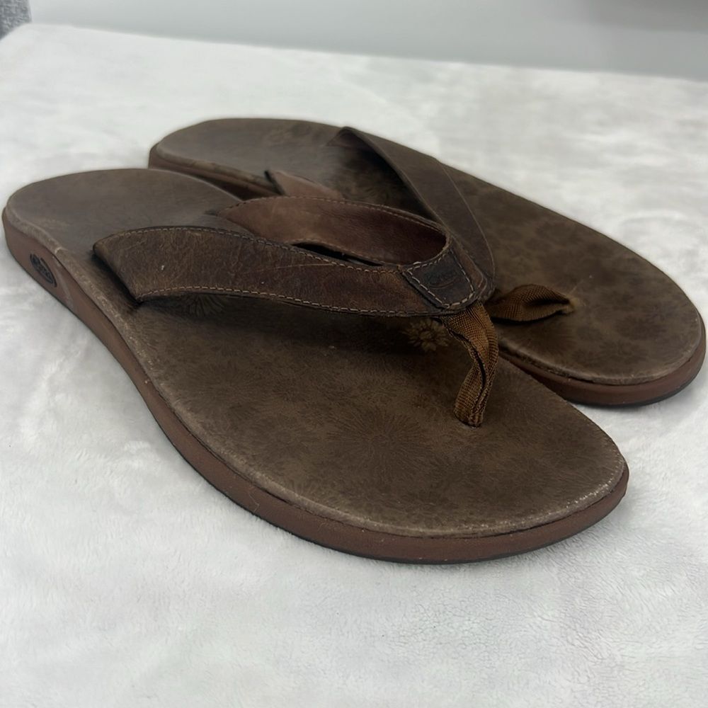 Chaco Dark Brown Flip-Flops womens size 9